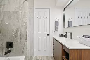 3015 Vinson Ave, Sarasota, FL 34232 - Photo 23