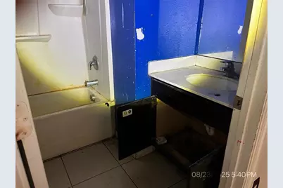 837 Chatham Walk Drive, Ruskin, FL 33570 - Photo 5