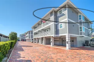 1564 Stickney Point Rd, Sarasota, FL 34231 - Photo 3