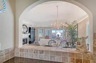 1564 Stickney Point Rd, Sarasota, FL 34231 - Photo 27