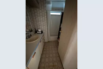 715 50th Avenue Terrace W, Bradenton, FL 34207 - Photo 9