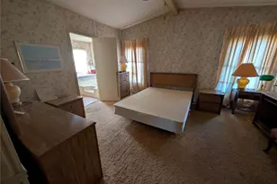 715 50th Ave Terrace W, Bradenton, FL 34207 - Photo 7