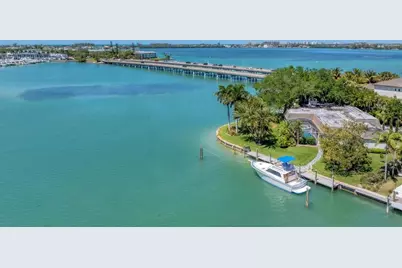 102 Seagull Lane, Sarasota, FL 34236 - Photo 25