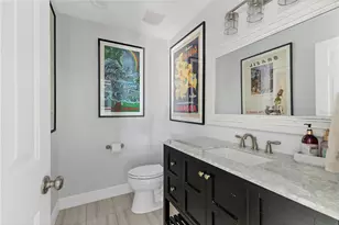 102 Seagull Ln, Sarasota, FL 34236 - Photo 53