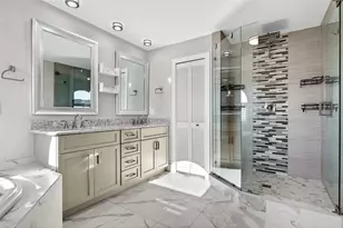 562 Ranger Ln, Longboat Key, FL 34228 - Photo 75