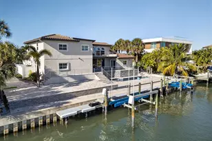 562 Ranger Ln, Longboat Key, FL 34228 - Photo 59