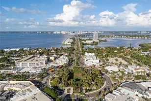 562 Ranger Ln, Longboat Key, FL 34228 - Photo 89