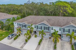 2419 Midnight Pearl Dr, Sarasota, FL 34240 - Photo 3