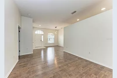 3219 58th Terrace E, Bradenton, FL 34203 - Photo 9