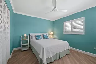 1336 Benjamin Franklin Dr, Sarasota, FL 34236 - Photo 15