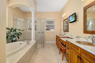 915 Maritime Ct, Bradenton, FL 34212 - Photo 35