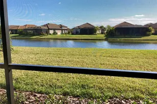 10114 Highland Park Pl, Palmetto, FL 34221 - Photo 17