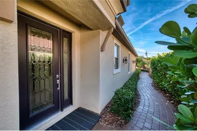 10114 Highland Park Place, Palmetto, FL 34221 - Photo 9