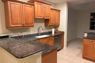 3971 Square E Ln, Sarasota, FL 34238 - Photo 9