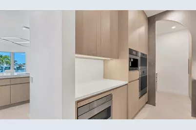 259 Robin Drive, Sarasota, FL 34236 - Photo 17