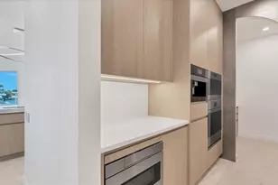 259 Robin Dr, Sarasota, FL 34236 - Photo 17