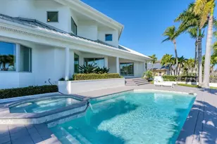 259 Robin Dr, Sarasota, FL 34236 - Photo 57