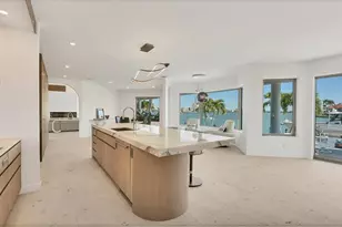 259 Robin Dr, Sarasota, FL 34236 - Photo 23