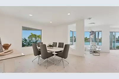 259 Robin Drive, Sarasota, FL 34236 - Photo 13