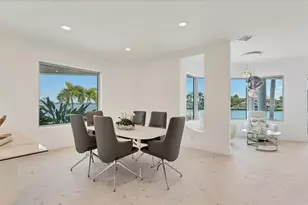 259 Robin Dr, Sarasota, FL 34236 - Photo 13