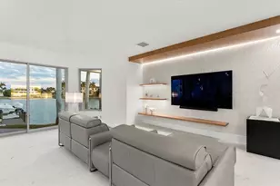 259 Robin Dr, Sarasota, FL 34236 - Photo 79