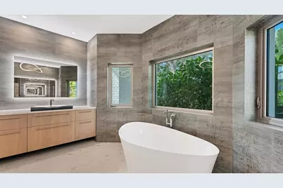 259 Robin Drive, Sarasota, FL 34236 - Photo 41