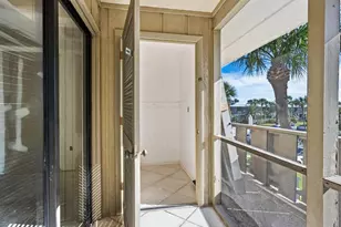 6400 Flotilla Dr, Holmes Beach, FL 34217 - Photo 25