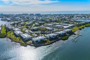 6400 Flotilla Dr, Holmes Beach, FL 34217 - Photo 37