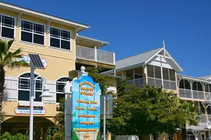 6400 Flotilla Dr, Holmes Beach, FL 34217 - Photo 51