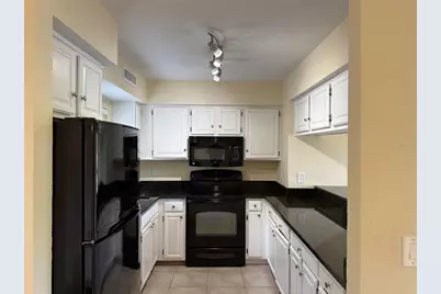 5697 Ashton Lake Drive #6, Sarasota, FL 34231 - Photo 13