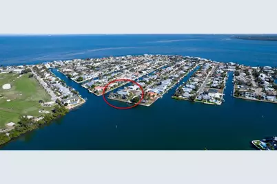 627 Concord Lane, Holmes Beach, FL 34217 - Photo 13