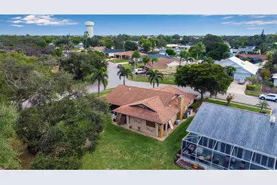 7602 3rd Avenue NW, Bradenton, FL 34209 - Photo 5