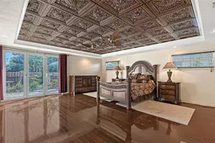 2429 Whippoorwill Cir, Sarasota, FL 34231 - Photo 13