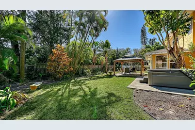 2429 Whippoorwill Circle, Sarasota, FL 34231 - Photo 29