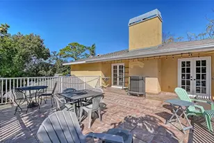 2429 Whippoorwill Cir, Sarasota, FL 34231 - Photo 23