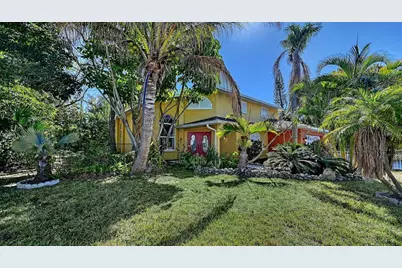 2429 Whippoorwill Circle, Sarasota, FL 34231 - Photo 3