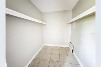 2732 Hidden Lake Boulevard #D, Sarasota, FL 34237 - Photo 9