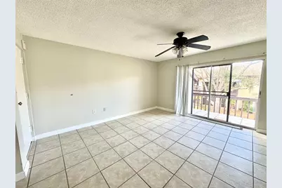 2732 Hidden Lake Boulevard #D, Sarasota, FL 34237 - Photo 5