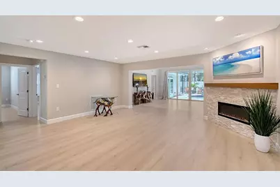 444 S Polk Drive, Sarasota, FL 34236 - Photo 5