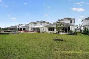 8508 Golden Dawn Ct, Sarasota, FL 34241 - Photo 37