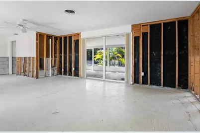 734 Canal Road, Sarasota, FL 34242 - Photo 5