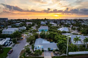 314 61st St, Holmes Beach, FL 34217 - Photo 41