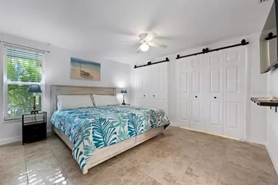 314 61st Street, Holmes Beach, FL 34217 - Photo 37