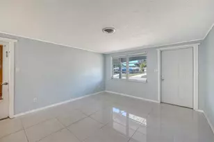 5529 Nutmeg Ave, Sarasota, FL 34231 - Photo 15