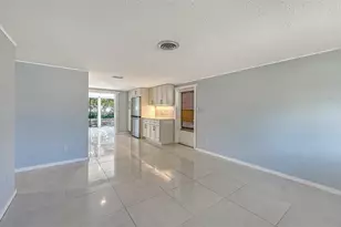 5529 Nutmeg Ave, Sarasota, FL 34231 - Photo 7