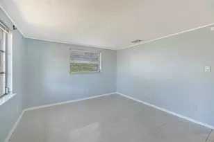 5529 Nutmeg Ave, Sarasota, FL 34231 - Photo 17