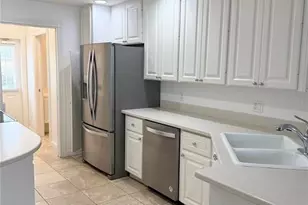 1547 Napoli Dr W, Sarasota, FL 34232 - Photo 5