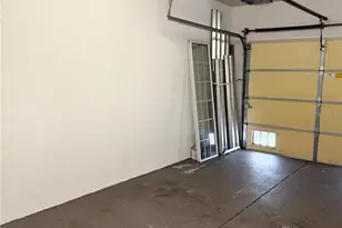 1547 Napoli Dr W, Sarasota, FL 34232 - Photo 19