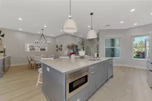 561 Fallbrook Dr, Venice, FL 34292 - Photo 17