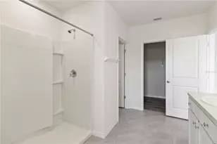 17129 Reserva Dr, Bradenton, FL 34211 - Photo 23